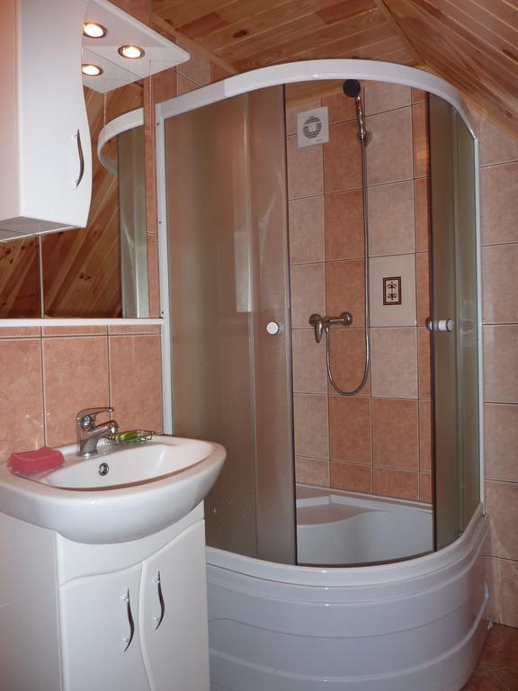 Sadyba Bilya Richky Jaremtsje Kamer foto